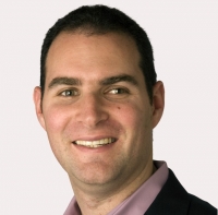 Maxim Weinstein head shot 720x709.jpg Maxim Weinstein head shot 720x709.jpg